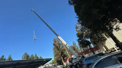 Lifting large crane Photo